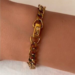 Vintage Tone Gold Curb Chain Bracelet